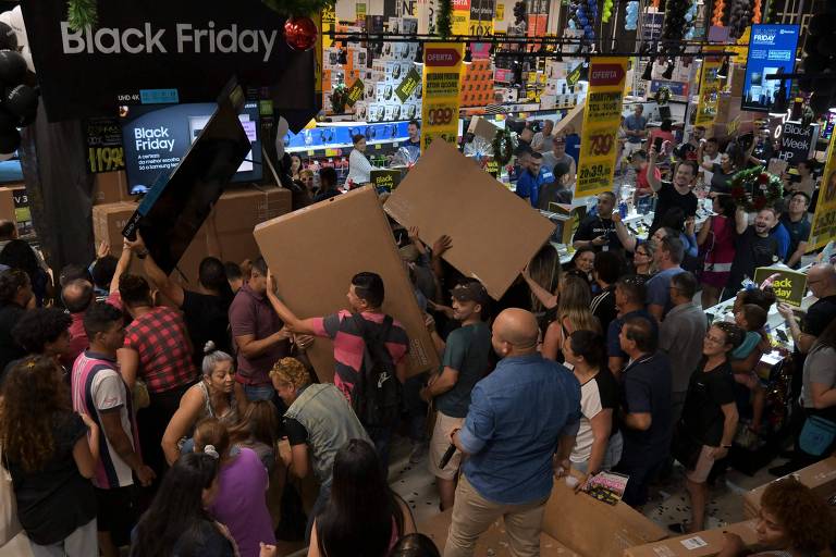 Black Friday registra vendas em queda pelo segundo ano consecutivo, mostram dados parciais