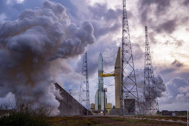 Foguete europeu Ariane 6 passa em ensaio de lançamento