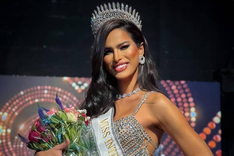 Paulista Jessy Lira de Jesus é a Miss International Queen Brazil 2024
