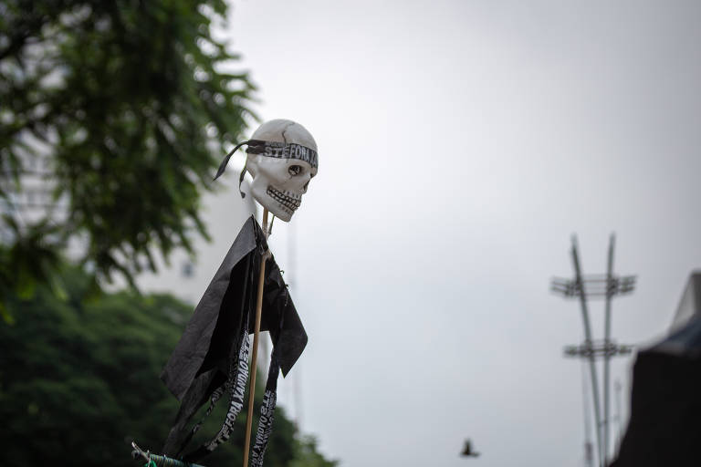 Manifestação de bolsonaristas na avenida Paulista após a morte de um dos participantes dos atos de 8 de janeiro