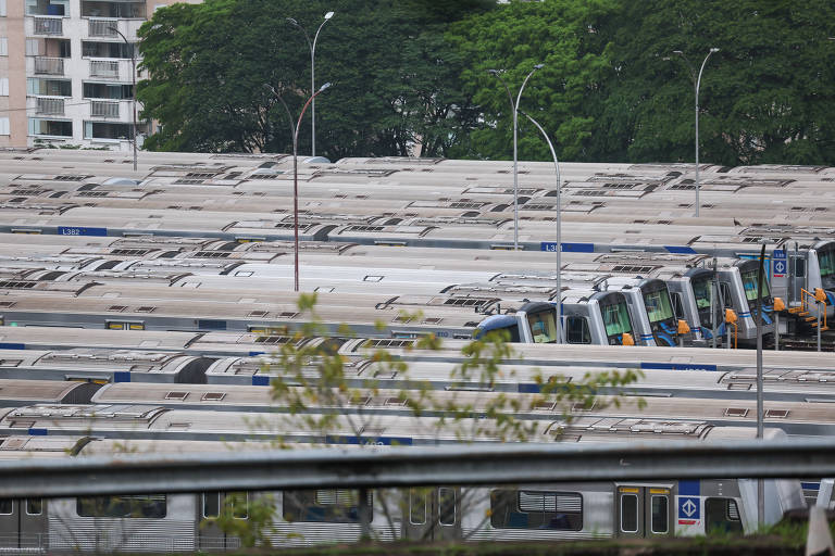 O futuro do transporte em São Paulo precisa ser sobre trilhos, defende o diretor da FGV Transportes, Marcus Quintella, na capital e na região metropolitana, com 21,9 milhões de habitantes; na visão do especialista, ônibus servem para alimentação das redes metroviárias