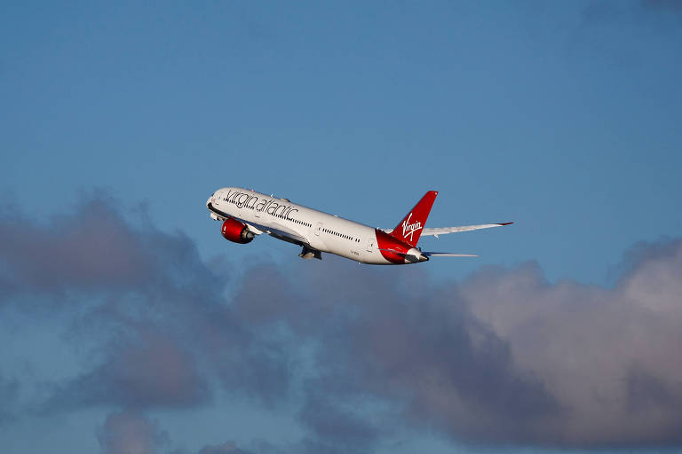 Primeiro voo transatlântico com combustíveis sustentáveis é realizado, diz aérea