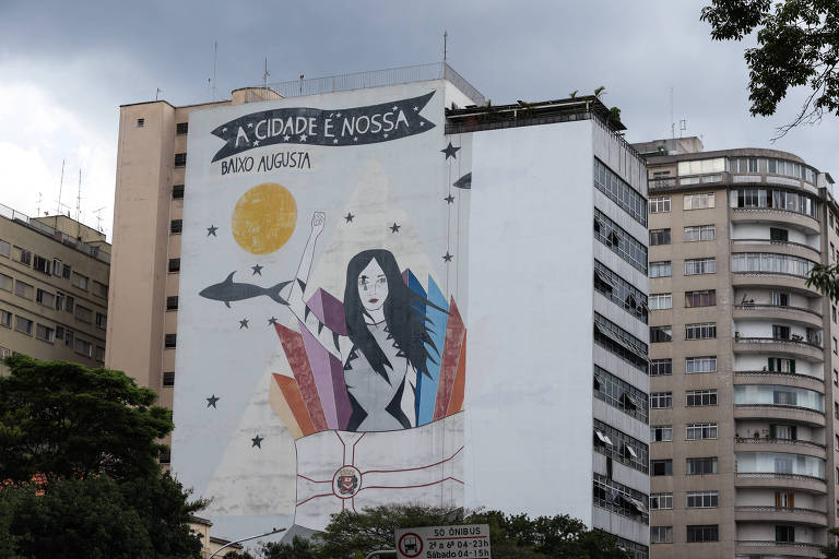 Justiça manda suspender apagamento do mural do Baixo Augusta em SP