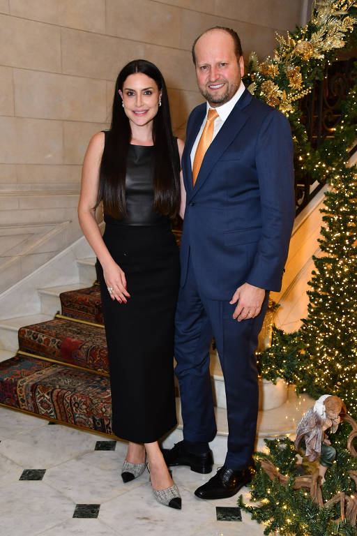 A presidente do Instituto Nelson Wilians, Anne Wilians, e o advogado Nelson Wilians