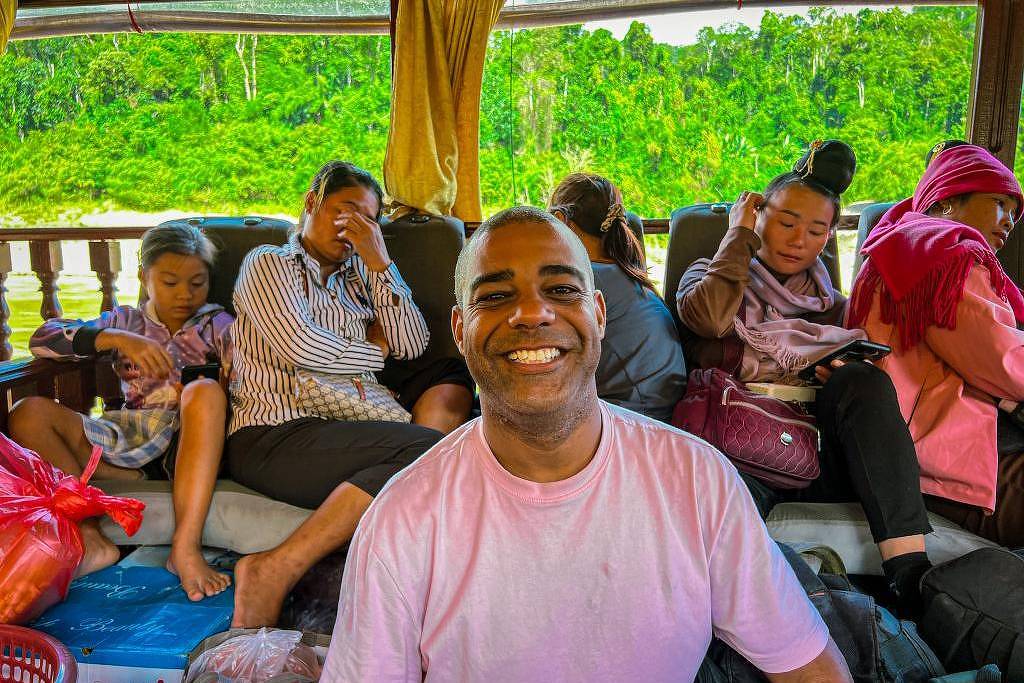 I crossed from Thailand to Laos by canoe – 11/29/2023 – Robson Jesus