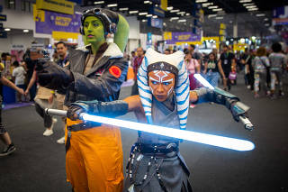 Principal feira de cultura Pop da América Latina, CCXP reúne fãs de Cosplays 
