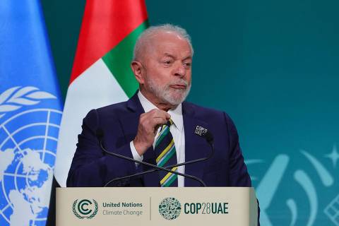 Lula cobra cumprimento de acordos na COP28 um dia após sinalizar entrada em bloco petroleiro