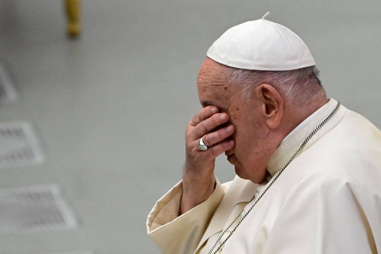 Papa Francisco em reunião no Vaticano