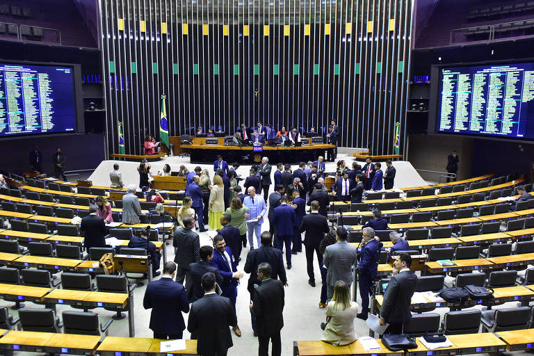 Reforma tributária vive impasse na reta final por causa da Zona Franca de Manaus