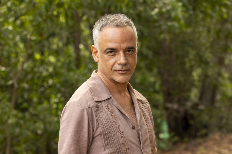 Andrade, o personagem alcoólatra de 'Terra e Paixão', é um espelho