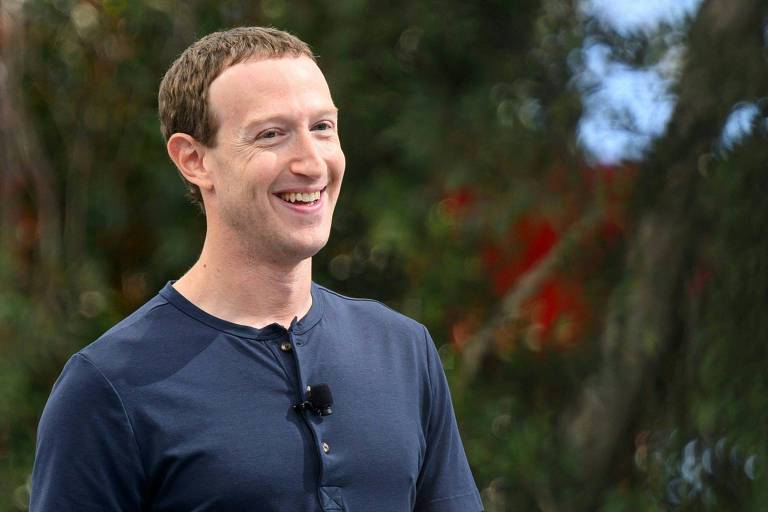 Mark Zuckerberg sorri durante evento da Meta nos Estados Unidos