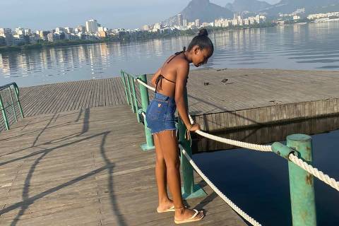 Milene Cristovam, 14, morreu com um tiro no coração, no Rio de Janeiro