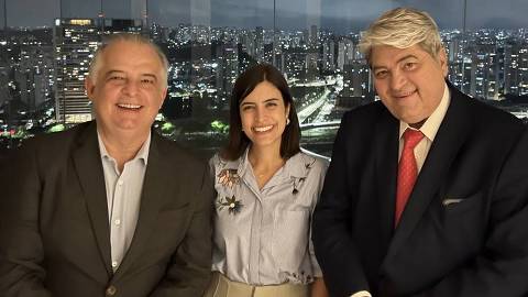 O ministro Márcio França (PSB), a deputada federal Tabata Amaral (PSB-SP) e o apresentador José Luiz Datena