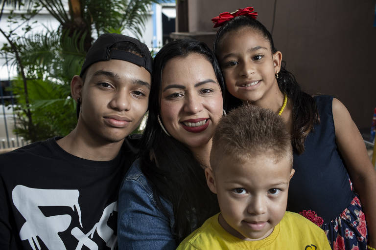 Famílias refugiadas venezuelanas criam novos lares no Brasil e têm filhos