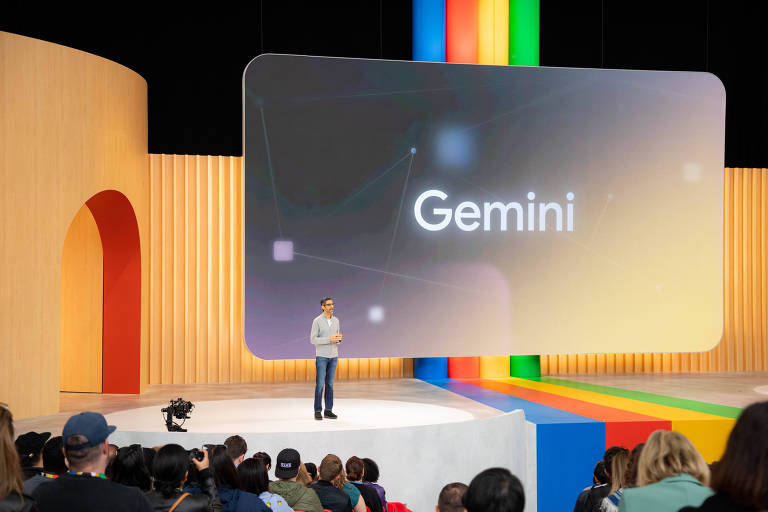 Sundar Pichai, CEO do Google, em apresentação do Gemini, recurso de inteligência artificial usado pela empresa
