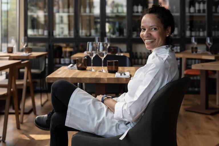 Chef brasileira irá comandar restaurante do Museu do Louvre, em Paris