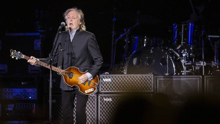 Paul McCartney mostra vigor durante show no RJ - 16/12/2023 - Ilustrada -  Folha