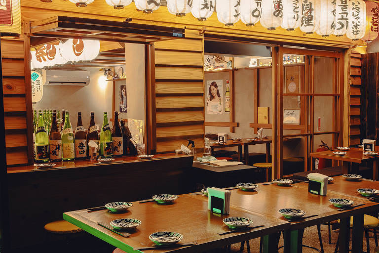 Ambiente do Kuromoon, bar japonês-coreano no Paraíso