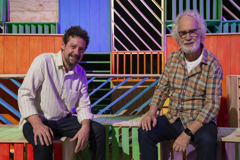 Renato e Chico Teixeira nos bastidores do programa 'Balaio', da TV Cultura
