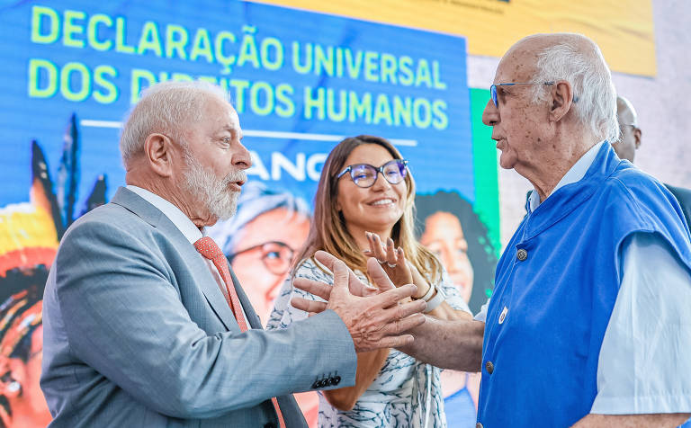 Lula sai em defesa de Júlio Lancellotti e diz que trabalho do religioso é essencial