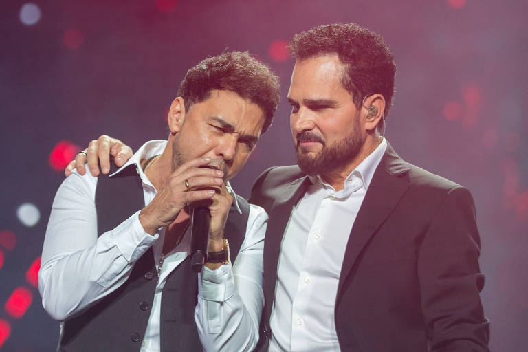 A dupla Zezé Di Camargo & Luciano no Allianz Parque, em São Paulo, durante gravação do especial dos Amigos para a Globo