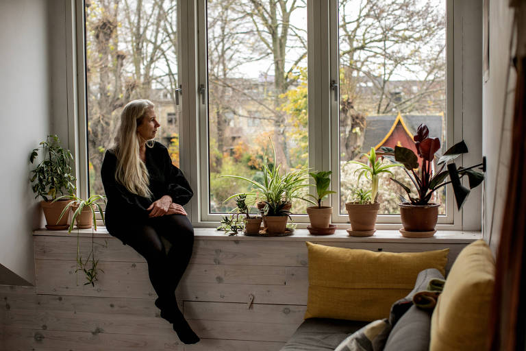 Mette Prag, arquiteta e porta-voz de Christiania, em sua casa