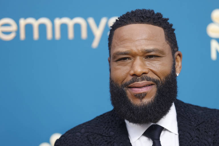 Ator Anthony Anderson, de 'Black-ish', vai apresentar cerimônia do Emmy 2023