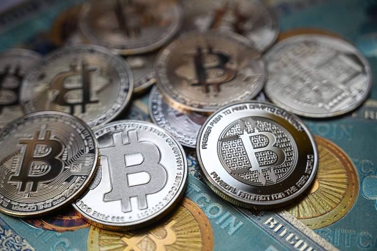 Bitcoin está no início do ciclo de alta e deve subir mais em 2024, dizem especialistas