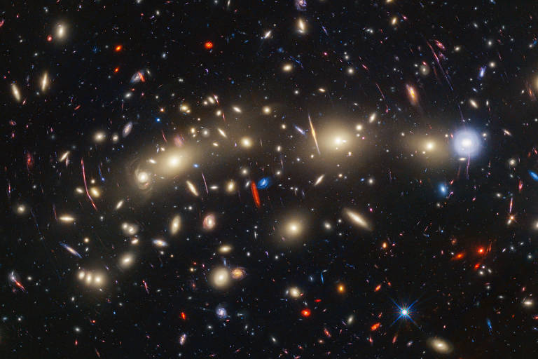 Com James Webb, astrônomos conectam Natal com fenômenos cósmicos