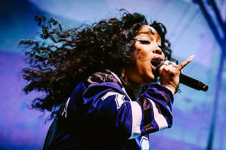 SZA performs at Madison Square Garden in New York, March 4, 2023. (Nina Westervelt/The New York Times)