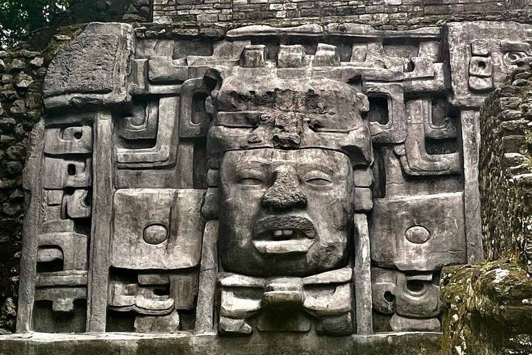 Sítio arqueológico de Lamani tem esculturas maias