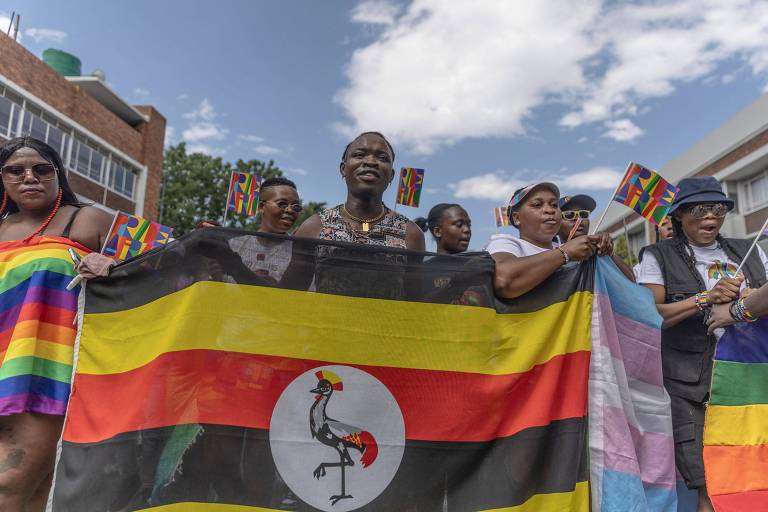 Lei anti-LGBTQIA+ em Uganda está prejudicando economia do país