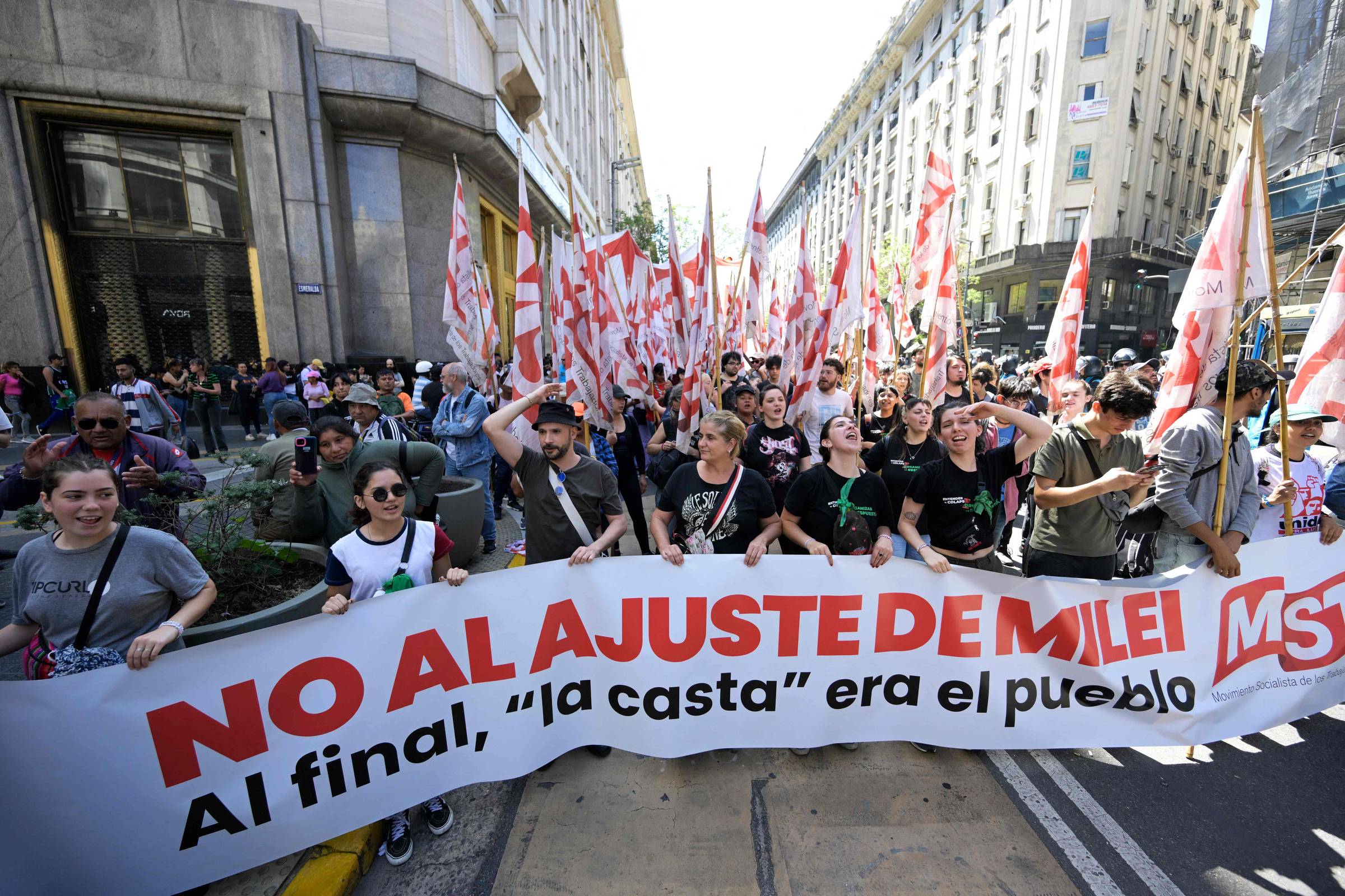 Veja os protestos na Argentina 20/12/2023 Mundo Fotografia