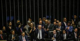 Lula (PT) discursa no Congresso Nacional após aprovação da Reforma Tributária