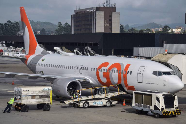 Em crise, Gol reduz voos neste ano e gera pressão sobre preço de passagens