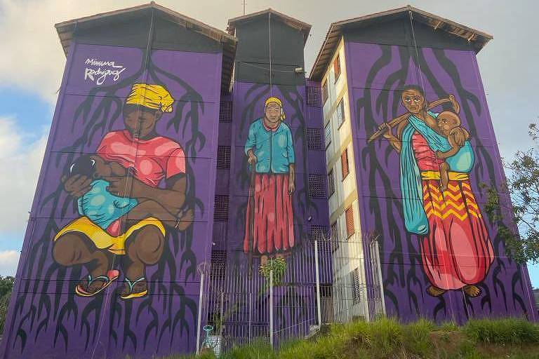  Mimura Rodriguez faz grafite em muro de prédios do CDHU