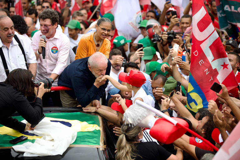 Lula encerra 1º ano sem visitar 8 estados, incluindo MG, chave na vitória em 2022