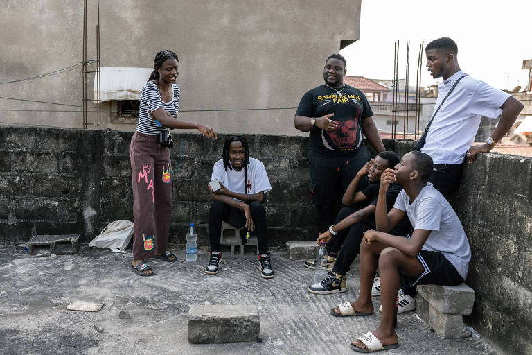 População jovem da África transforma o francês com gíria, poesia e regionalismo