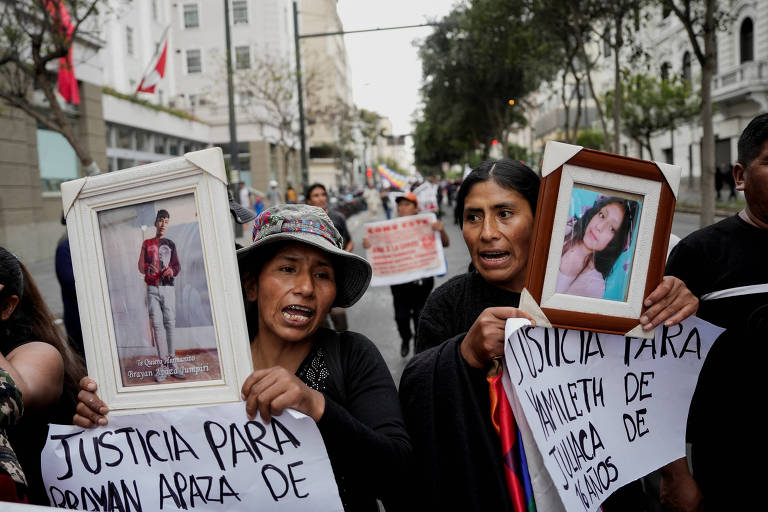 Peru vive instável forma de normalidade 1 ano após queda de Castillo