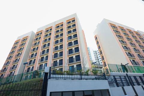 Torres do Residencial Viela da Paz, no Butantã, entregue à população de menor aquisitivo; empreendimento faz parte do maior programa habitacional de São Paulo 