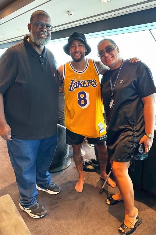 Pericles, Neymar e a esposa do cantor, Lidiane Faria