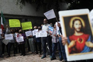 Protest at Nicaraguan embassy to demand religion freedom