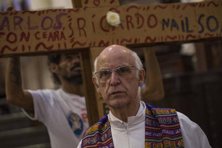 Em reação a CPI do padre Júlio, PSOL quer investigar política de Nunes para população de rua