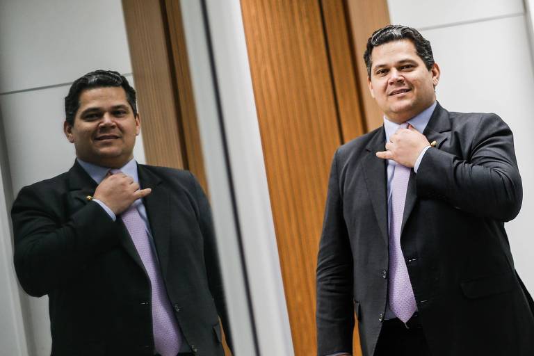 Empresa de suplente de Alcolumbre ganha obras de R$ 350 milhões no governo Lula