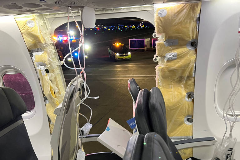 Uso de modelo da Boeing que perdeu janela em pleno voo é suspenso no Brasil