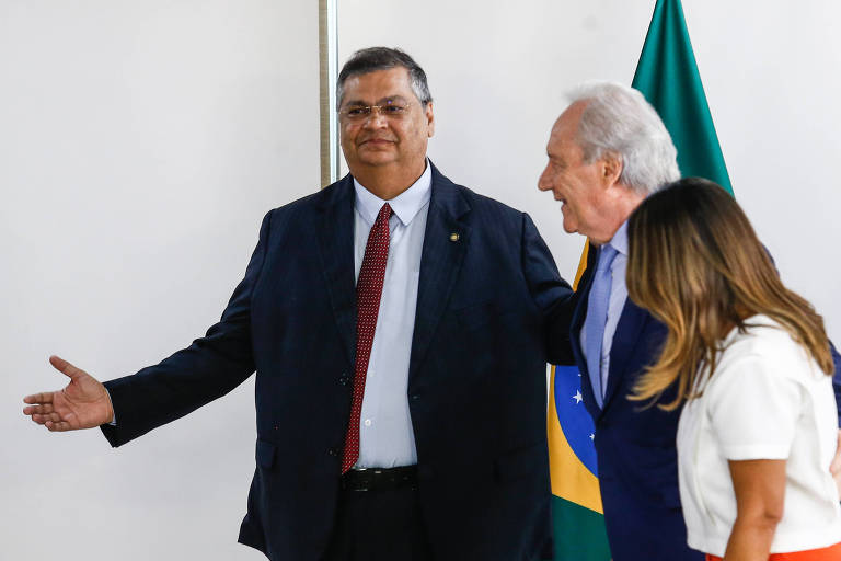 Dino apresentou PEC como deputado que barraria Lewandowski em ministério de Lula
