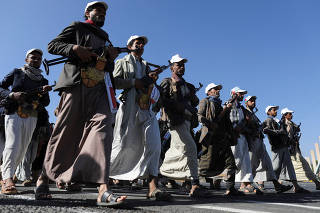 Parade for new recruits whom Houthis say to send to Gaza