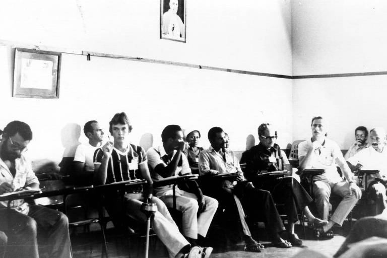 Reunião que marcou a criação do MST em janeiro de 1984, em Cascavel (PR)
