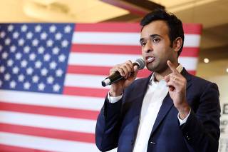 Vivek Ramaswamy Holds His Caucus Night Party In Iowa