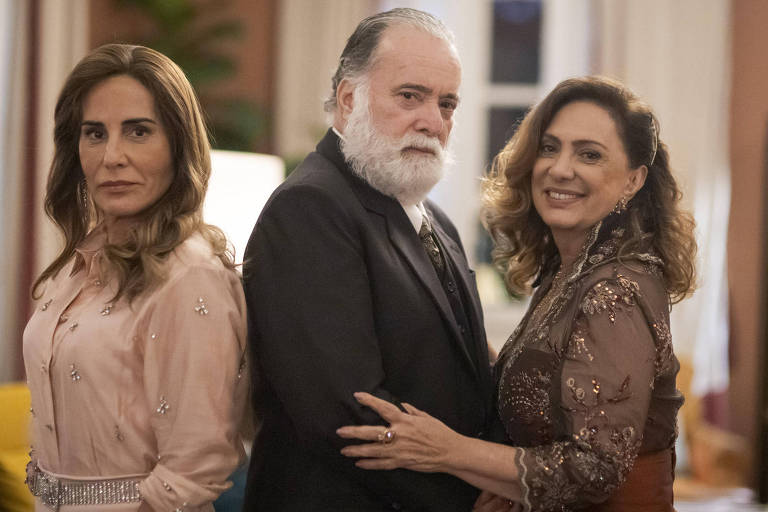 'Terra e Paixão' sobe audiência de novelas da nove, mas fica abaixo de meta da Globo